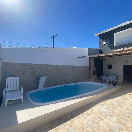 Sobrado Com Piscina E Area Gourmet Na Praia Da Enseada Гуаружа Экстерьер фото